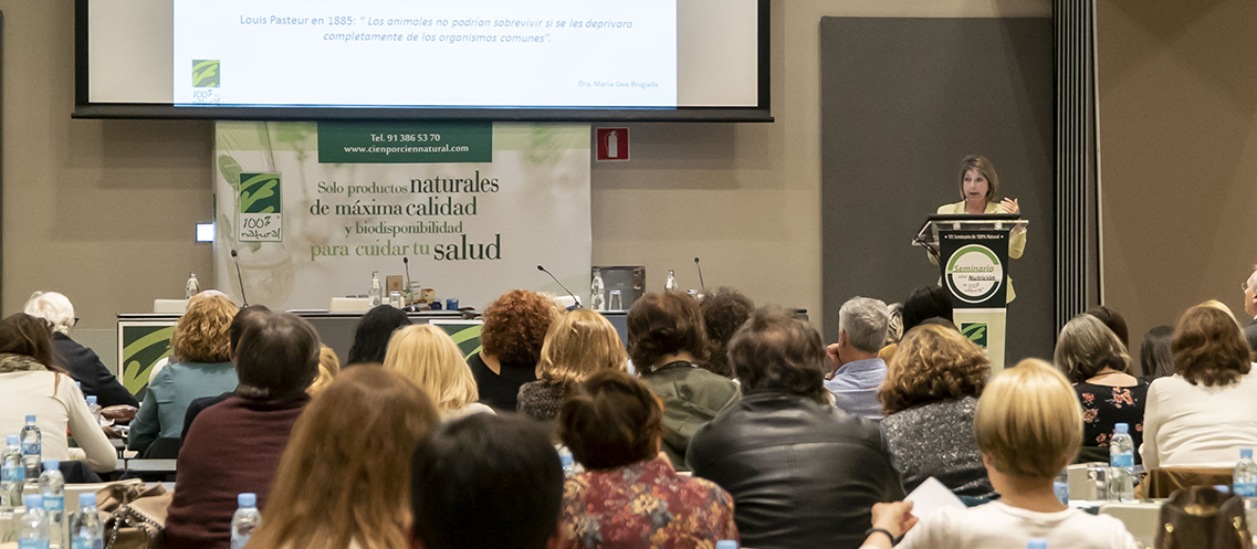 “Probióticos como nuevo paradigma de la salud en la práctica clínica” por la Dra. María Gea​​​​​​​ 