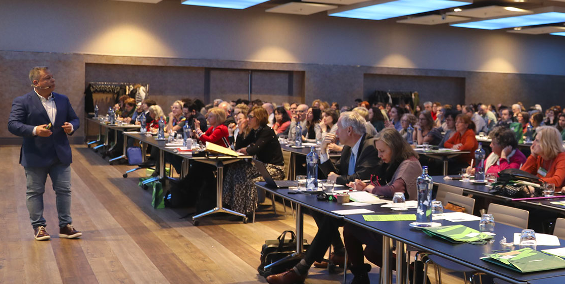 Ponencia del Dr. Jorge Cubrías “Impacto sistémico y abordaje de una nueva pandemia: Disbiosis Intestinal.”