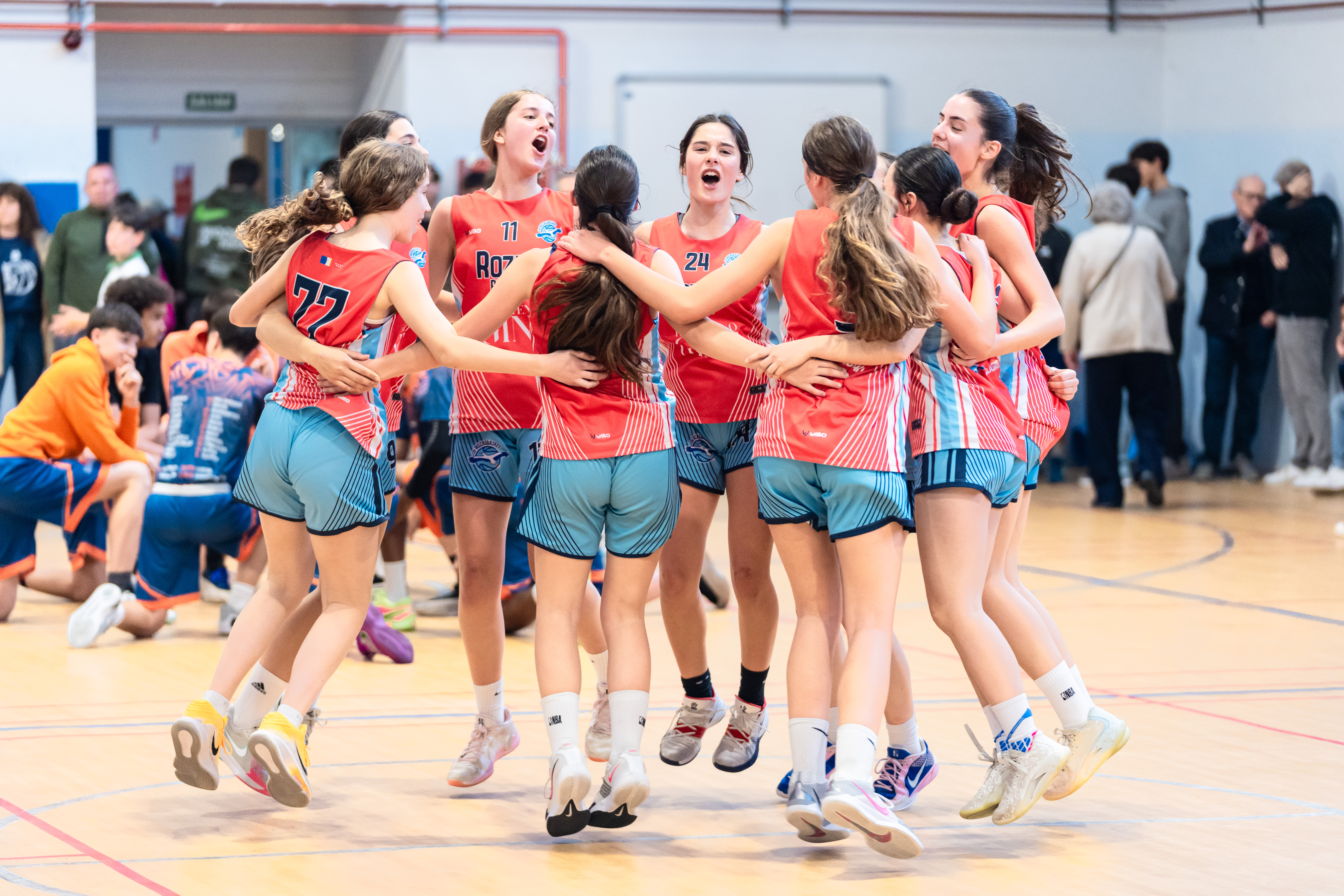 100% Natural se une al CDIRozasbasket para impulsar el baloncesto inclusivo